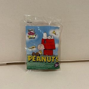 Wendy's Kids Meal Peanuts Charlie Brown in Sealed Bag
